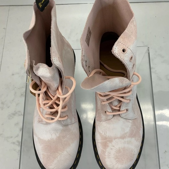 Dr. Martens 1460 Pascal Shell Pink White Tie Dye Print suede - Picture 3 of 7